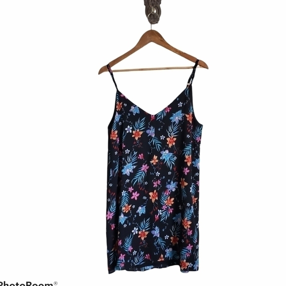 Floral black strappy v-neck midi shift slip dress size M NWT - Picture 1 of 9